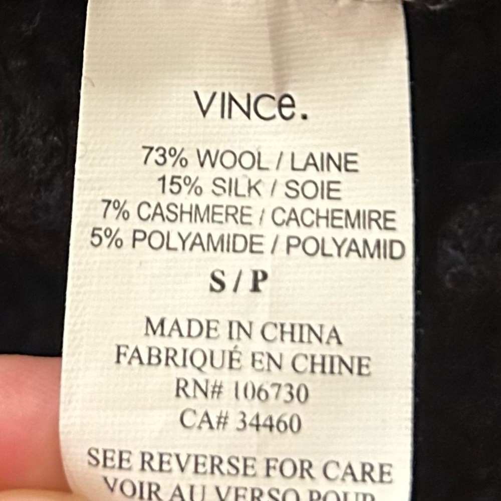 Vince Black Blue Color Block Roll Neck Wool Silk Cashmere Sweater Size Small - Picture 5 of 6